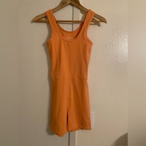 Set Active Sport Body Onesie Shortysuit Romper Orange Size Medium (fits small)